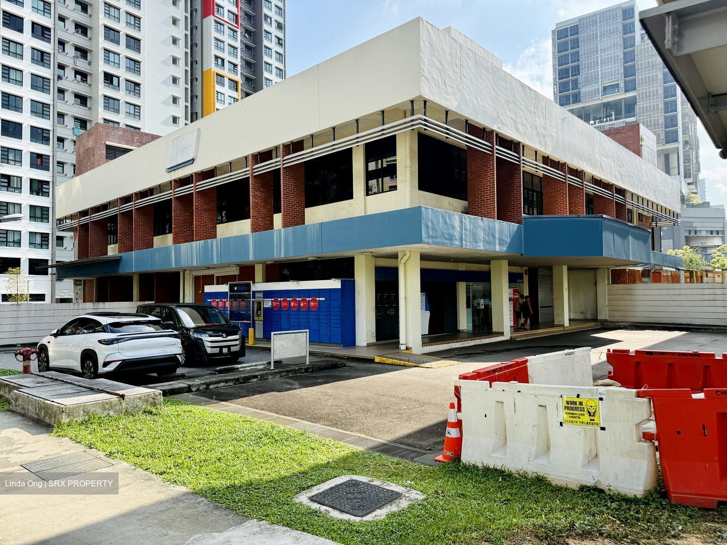 Bukit Panjang Delivery Base (D23), Retail #549910901